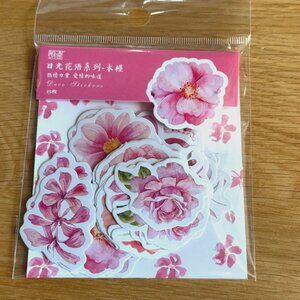 MO-CARD Deco Stickers: 45-Piece Floral Stickers, Dark Pink Varietals